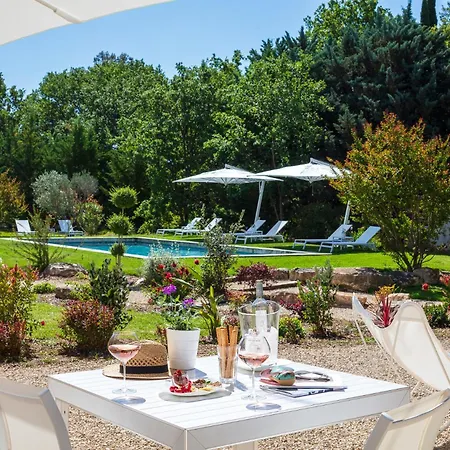 Gasthof Romantique, Jacuzzi Et Lit D'exception Aix-en-Provence