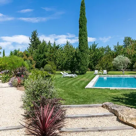 Romantique, Jacuzzi Et Lit D'exception Aix-en-Provence