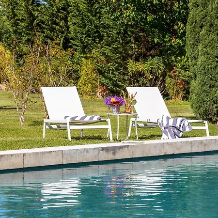 La Bastide De Damien, 5 Clefs Demeure D'exception Et Table Remarquable Dans Le Guide Teritoria, Jacuzzi Privatif, Cuisine Etoilee Dominique Frerard Гостевой дом 5*