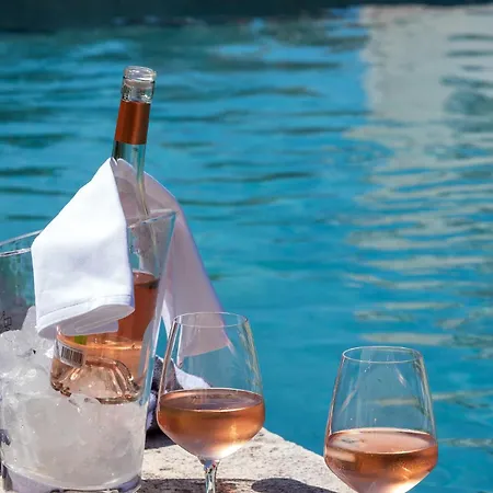 La Bastide De Damien, 5 Clefs Demeure D'exception Et Table Remarquable Dans Le Guide Teritoria, Jacuzzi Privatif, Cuisine Etoilee Dominique Frerard Гостевой дом Экс-ан-Прованс