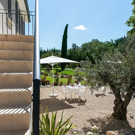 La Bastide De Damien, 5 Clefs Demeure D'exception Et Table Remarquable Dans Le Guide Teritoria, Jacuzzi Privatif, Cuisine Etoilee Dominique Frerard Гостевой дом Экс-ан-Прованс