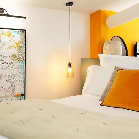 La Bastide De Damien, 5 Clefs Demeure D'exception Et Table Remarquable Dans Le Guide Teritoria, Jacuzzi Privatif, Cuisine Etoilee Dominique Frerard Экс-ан-Прованс